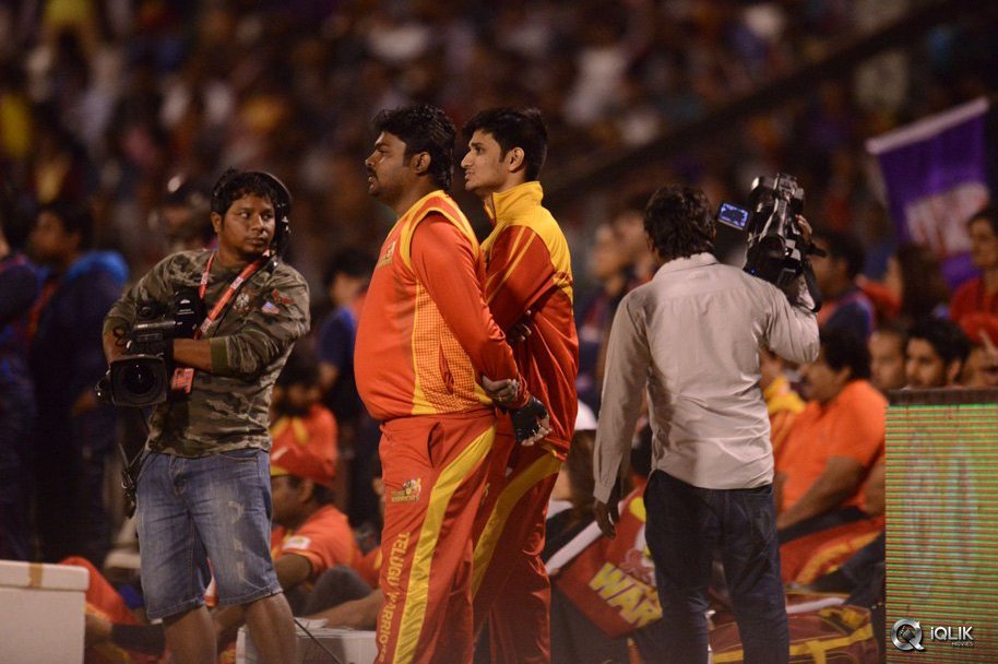 CCL-5-Telugu-Warriors-vs-Bengal-Tigers-Match-Photos